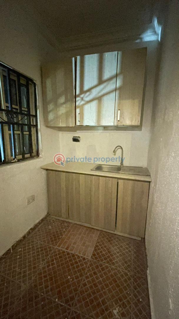 1 bedroom Self Contain For Rent Lekki Phase 1 Lagos - 7