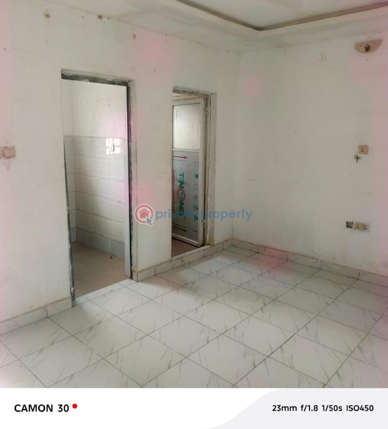 Self Contain For Rent Orchid Road Lafiaja Community Lekki Lagos - 5