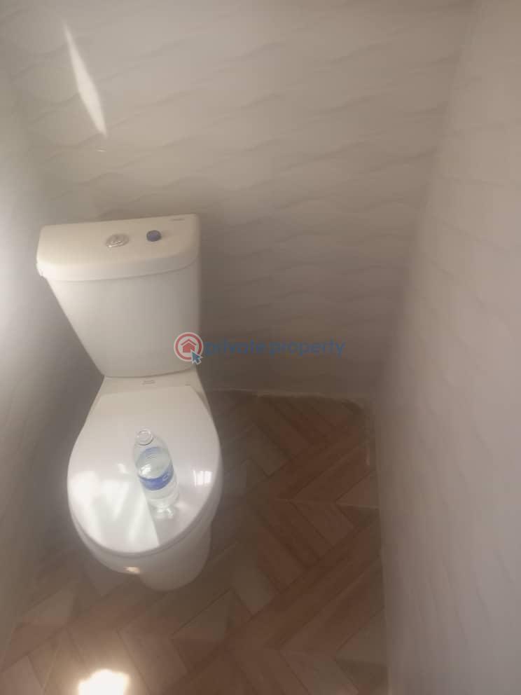 1 bedroom Self Contain For Rent A&g, Tudunwada Axis Lugbe Lugbe Abuja Phase 4  - 5