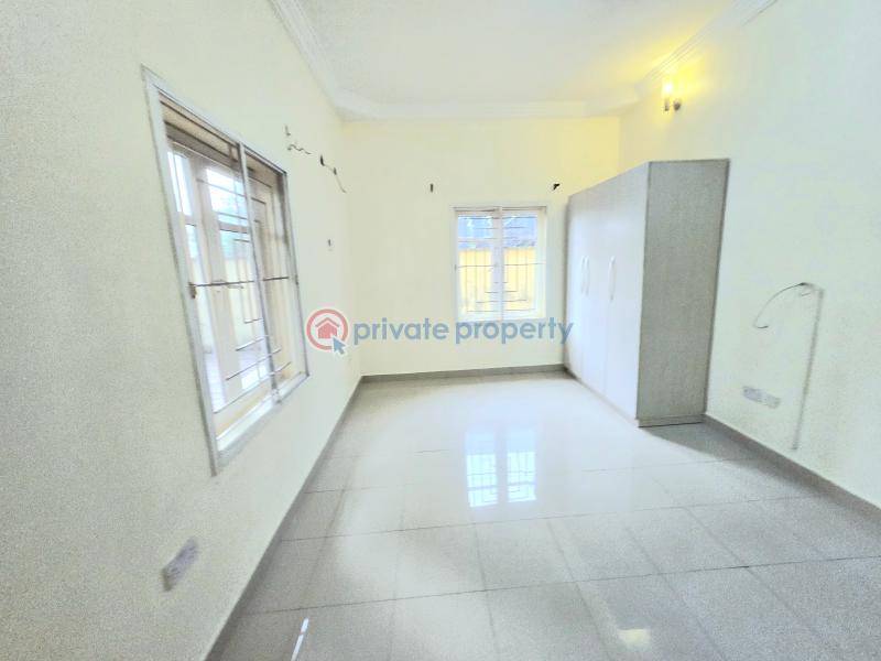 Self service 2 bedroom apartment - 5 2 bedroom Block Of Flats For Rent Lekki Phase 1 Lagos - 5