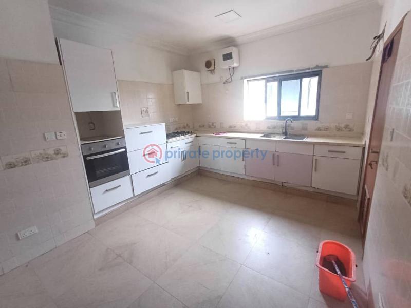 Self service 3bedroom flat with bq at lekki phase 1 - 2 3 bedroom Block Of Flats For Rent Off Admiralty Road Lekki Phase 1 Lagos - 2