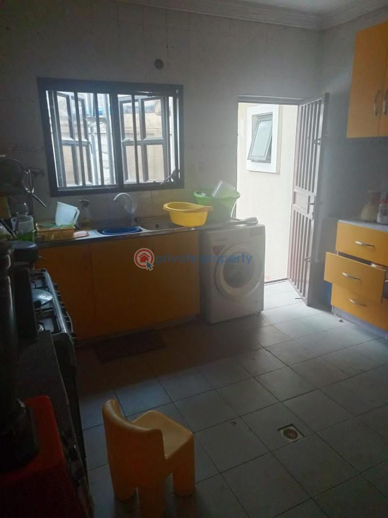 Self service 4bedroom detached duplex with bq at lekki phase 1 - 5 4 bedroom Detached Duplex For Rent Off Admiralty Way Lekki Phase 1 Lagos - 5
