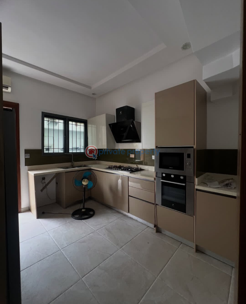 4 bedroom Terrace For Rent Ikate Elegushi Lekki Lagos - 9