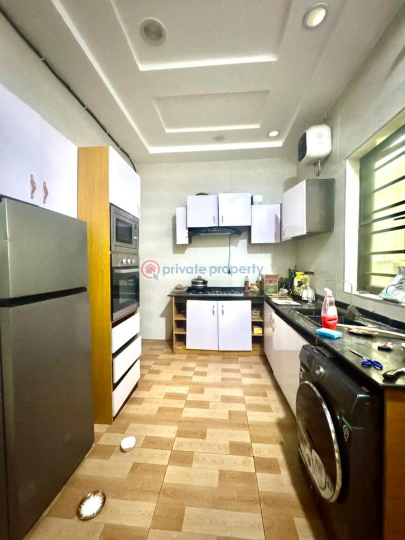 4 bedroom Terrace For Rent Orchid Road Before Roundabout Lafiaji Lekki Lagos - 1