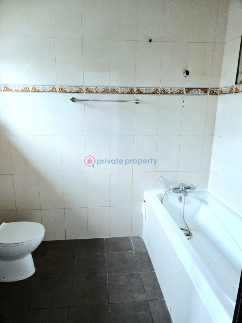 3 bedroom Flat & Apartment For Rent Lekki Right , U3 Estate Lekki Phase 1 Lagos - 8