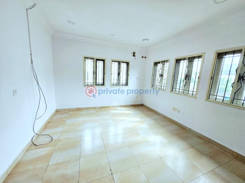 3 bedroom Flat & Apartment For Rent Lekki Right , U3 Estate Lekki Phase 1 Lagos - 4