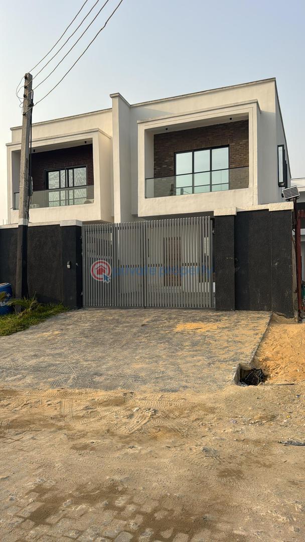 4 bedroom Semi detached Duplex For Sale Scheme 2 Ilaje Ajah Lagos - 10