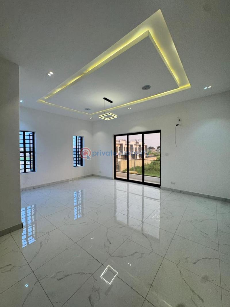 4 bedroom Semi detached Duplex For Sale Scheme 2 Ilaje Ajah Lagos - 9