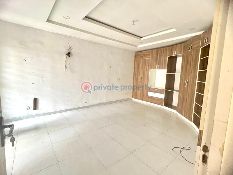 4 bedroom Terraced Duplex For Sale Secure Estate After Ogidan Ajah Lekki Olonkonla Ajah Lagos - 11
