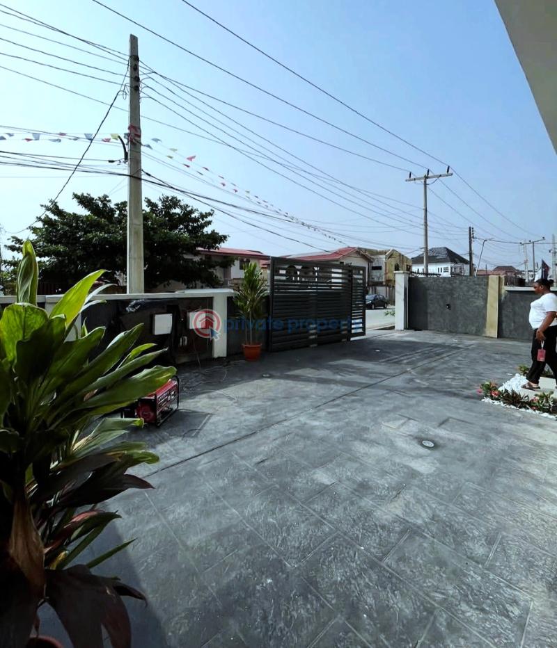 5 bedroom Detached Duplex For Rent Idado Lekki Lagos - 1