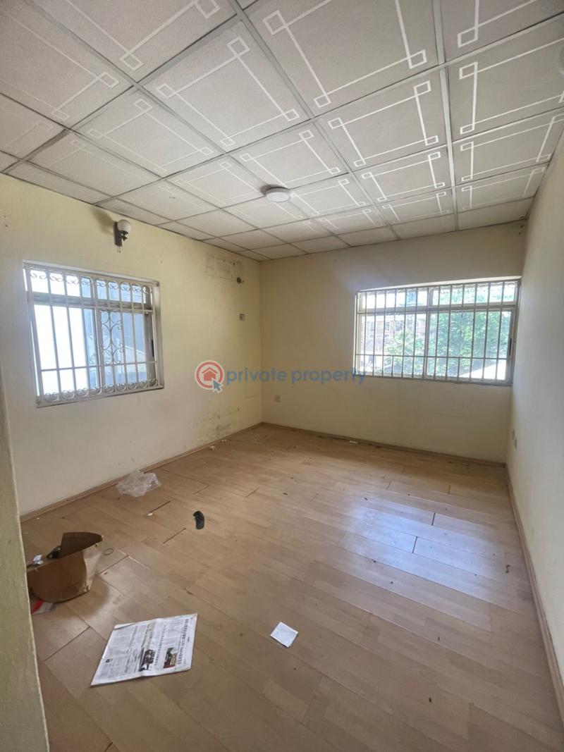 Self serviced 5 bedroom semi detached duplex + 2 room bq - 3 5 bedroom Flat & Apartment For Rent Lekki Phase 1 Lagos - 3