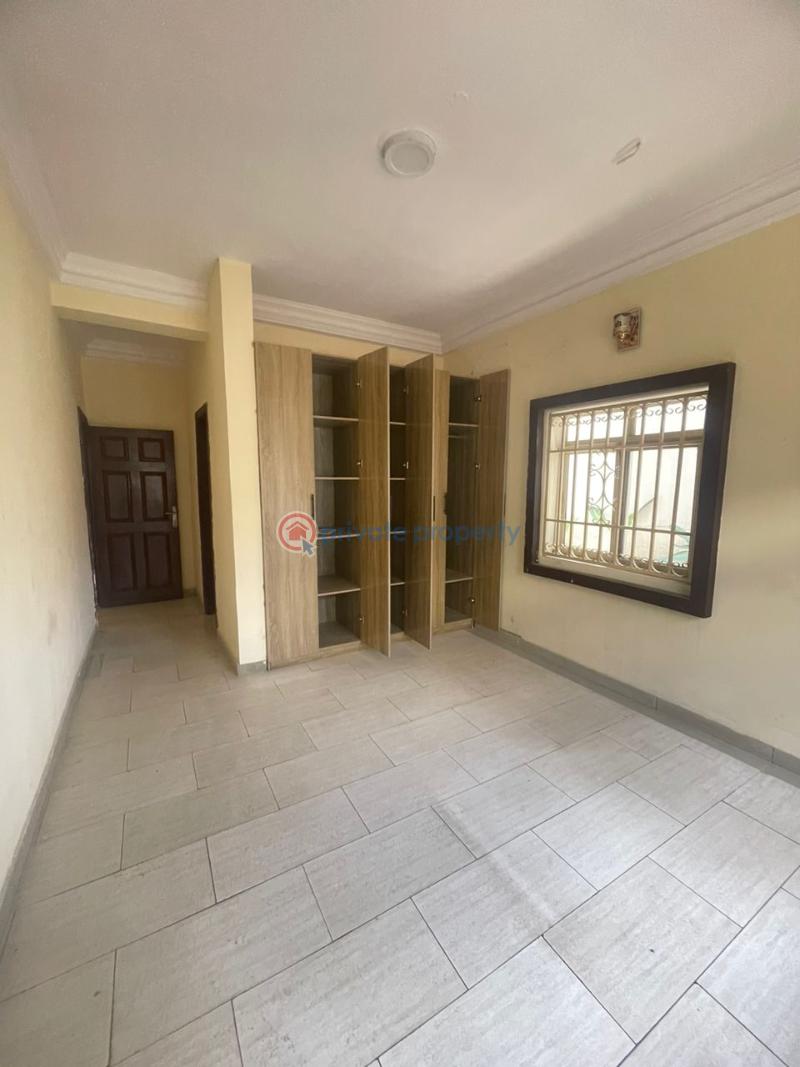 Self serviced 5 bedroom semi detached duplex + 2 room bq - 7 5 bedroom Flat & Apartment For Rent Lekki Phase 1 Lagos - 7
