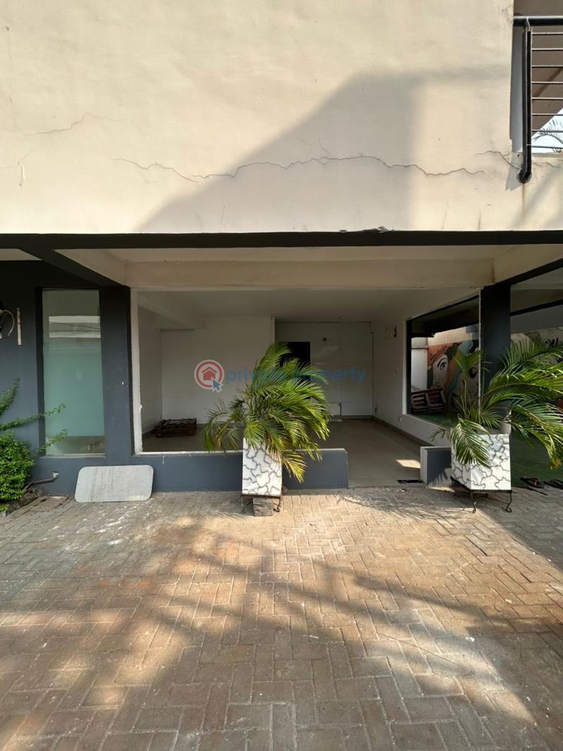 5 bedroom Semi detached Duplex For Rent Lekki Phase 1 Lagos - 5