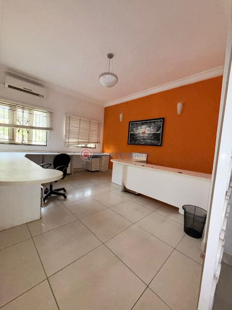 5 bedroom Commercial Property For Rent Lekki Phase 1 Lagos - 4
