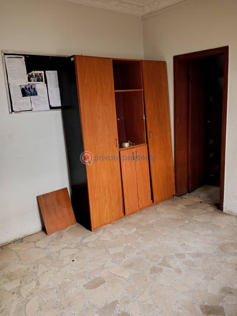 7 bedroom Semi detached Duplex For Rent Lekki Phase 1 Lagos - 6