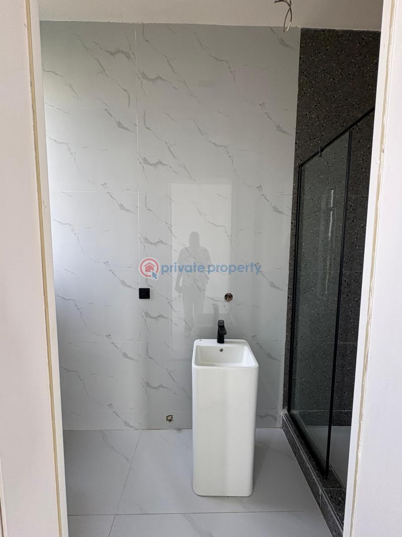 5 bedroom Terraced Duplex For Sale Phase 1, Lekki Phase 1 Lagos - 13