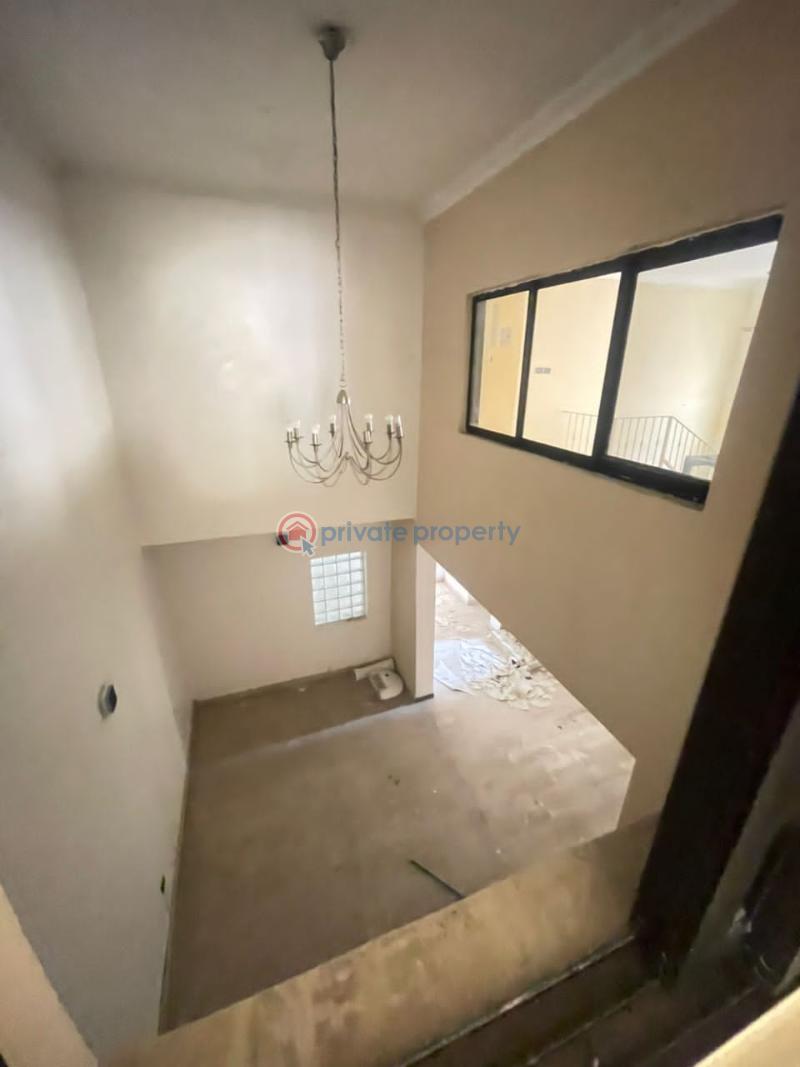Self serviced four bedroom semi detached duplex with bq - 8 4 bedroom Semi detached Duplex For Rent Lekki Phase 1 Lagos - 8