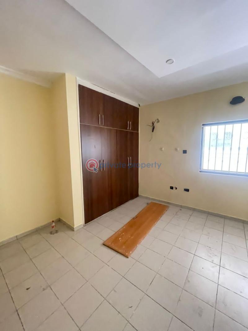 Self serviced four bedroom semi detached duplex with bq - 7 4 bedroom Semi detached Duplex For Rent Lekki Phase 1 Lagos - 7