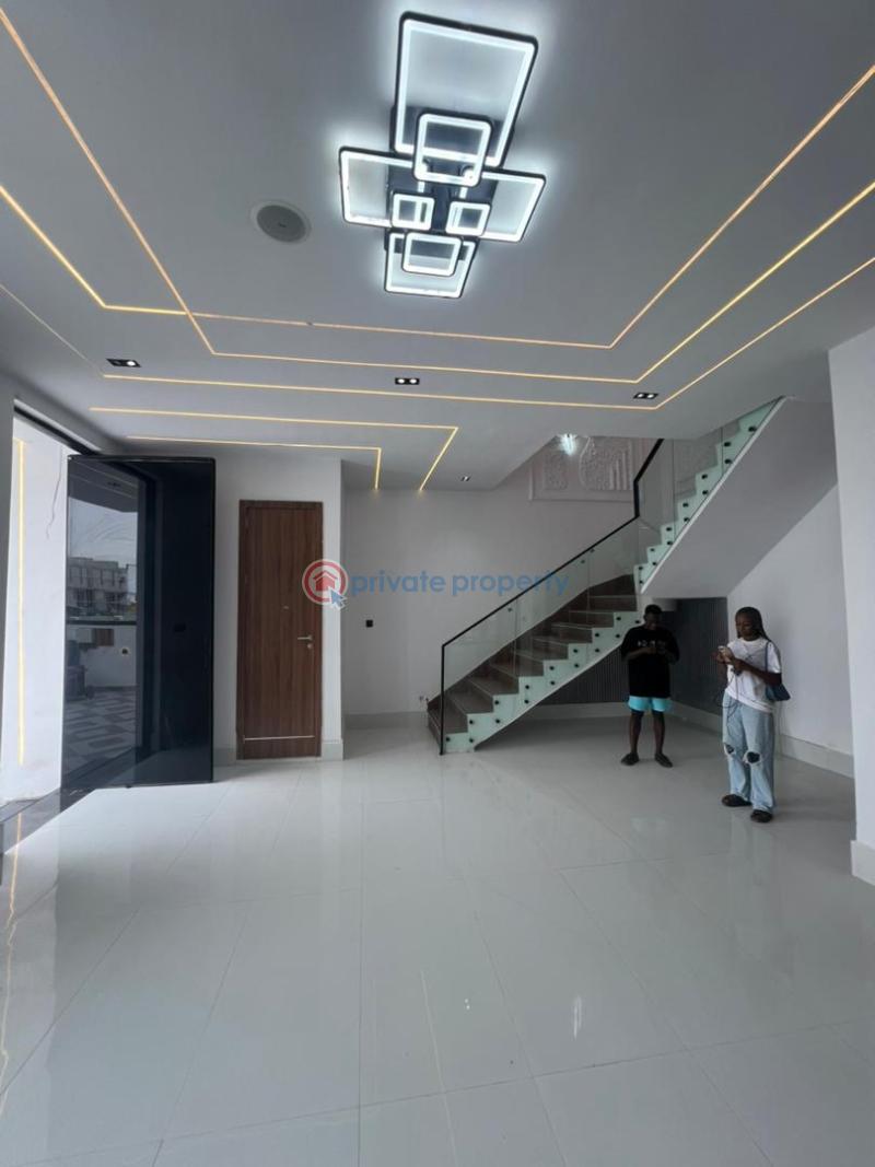 4 bedroom Semi detached Duplex For Sale Ajah Lagos - 3