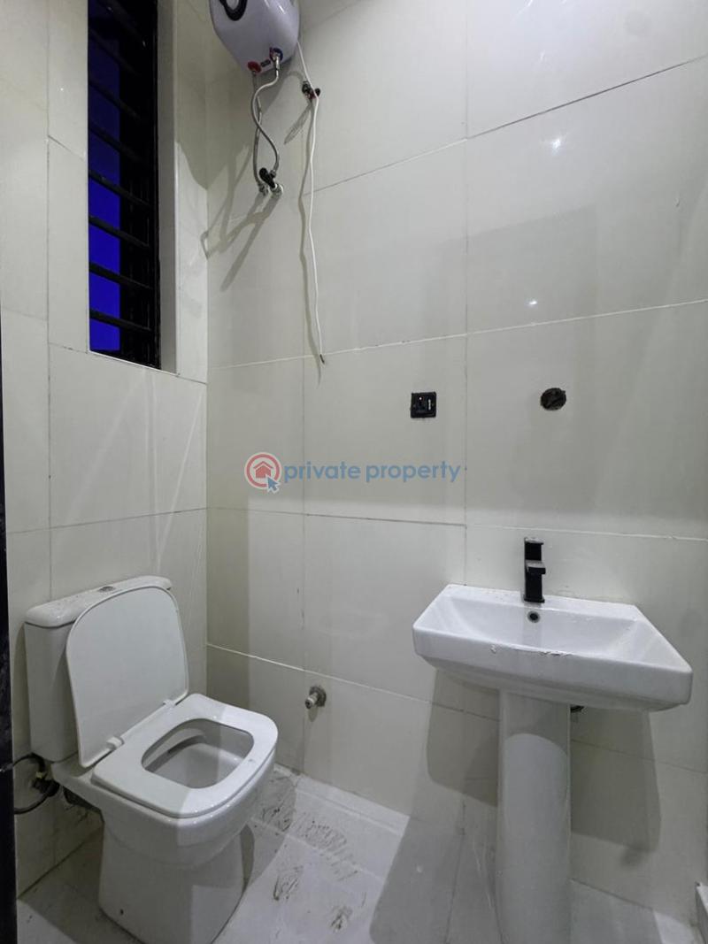 5 bedroom Semi detached Duplex For Sale Ikota Lekki Lagos - 3
