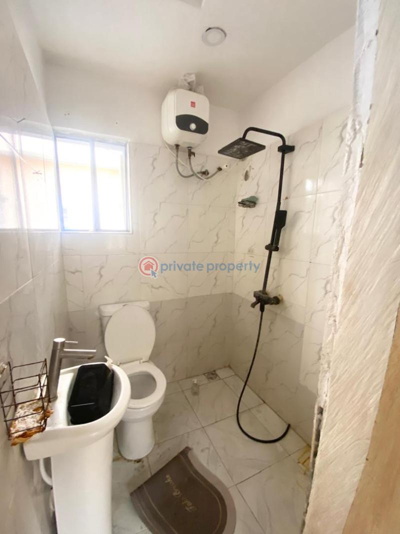 1 bedroom Mini Flat For Rent Lekki Phase1 Lagos. Lekki Phase 1 Lagos - 2