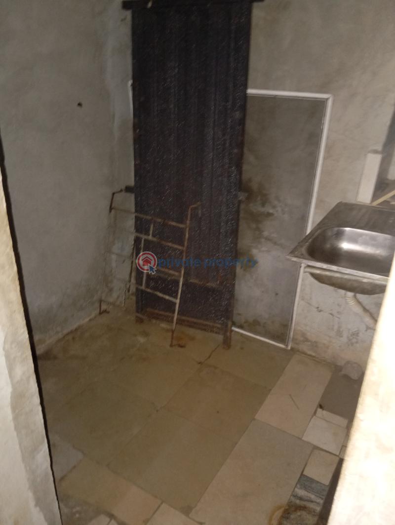 Block Of Flats For Rent Environmental, Jahi Abuja Phase 2  - 2