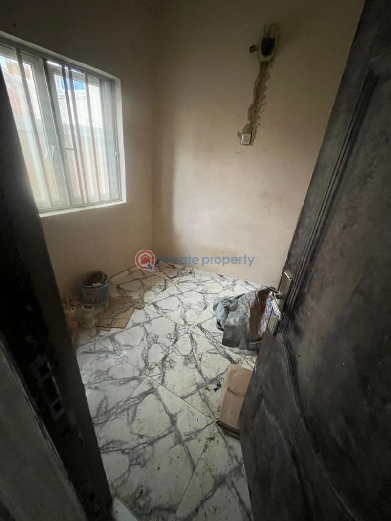 1 bedroom Studio Apartment For Rent Magodo Kosofe/Ikosi Lagos - 1