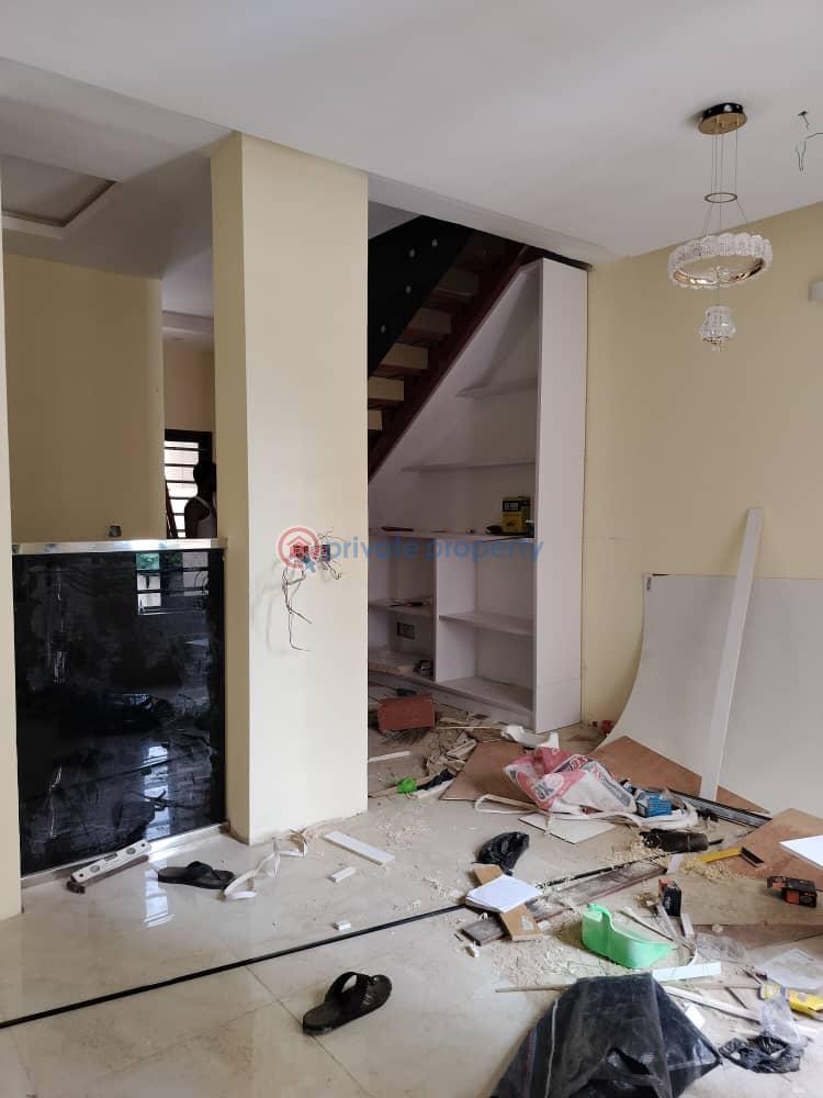 Semi brief  for sale   4 bedroom duplex inside an estate okupe maryland   price 280m  dp - 0 4 bedroom Duplex For Sale Maryland Lagos - 0