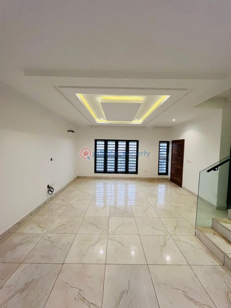 3 bedroom Detached Duplex For Sale Carlton Gate Estate Akobo Ibadan Oyo - 1