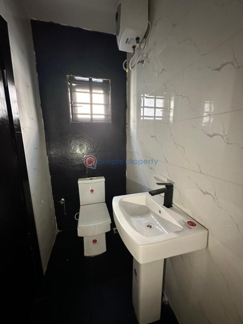 4 bedroom Detached Duplex For Sale Engr Lere Adigun Gra Basorun Ibadan Oyo - 5