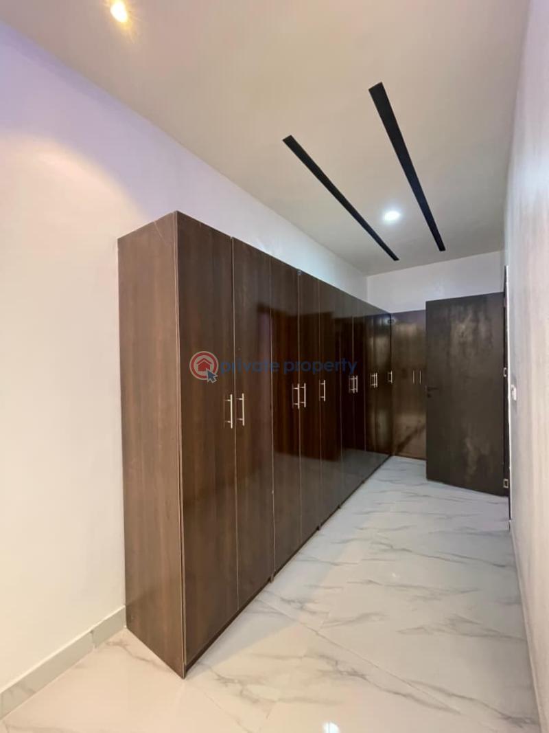 4 bedroom Semi detached Duplex For Sale Chevron Lekki Lekki Lagos - 2