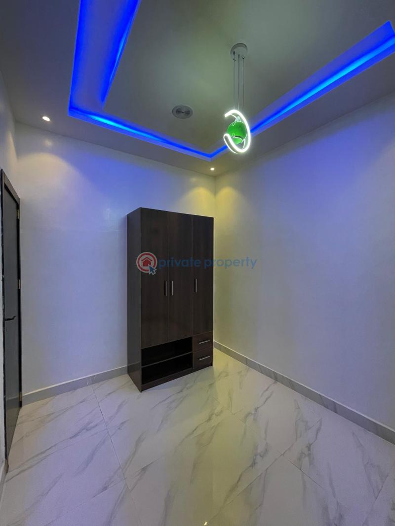 4 bedroom Semi detached Duplex For Sale Chevron Lekki Lekki Lagos - 14