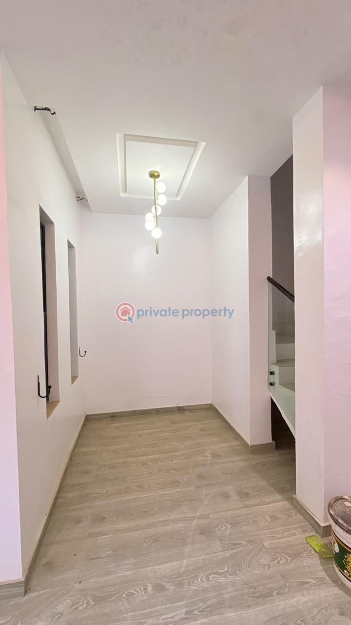 House For Sale Carlton Gate Akobo Ibadan Oyo - 2