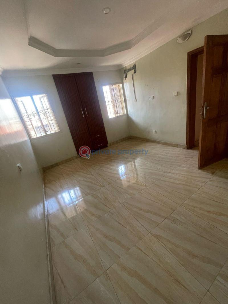 House For Rent At Bashorun Estate, Opposite Kolapo Ishola Gra, Akobo, Ibadan Basorun Ibadan Oyo - 1