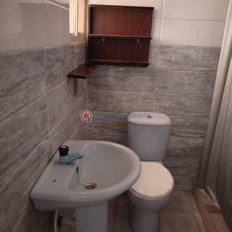 House For Rent Basorun Housing Estate, Opp Kolapo Ishola Gra, Ibadan. Basorun Ibadan Oyo - 4