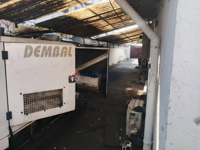 Commercial Property For Rent Lekki Phase 1 Lagos - 8