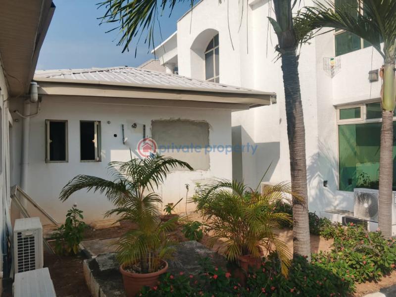 Commercial Property For Rent Lekki Phase 1 Lagos - 3