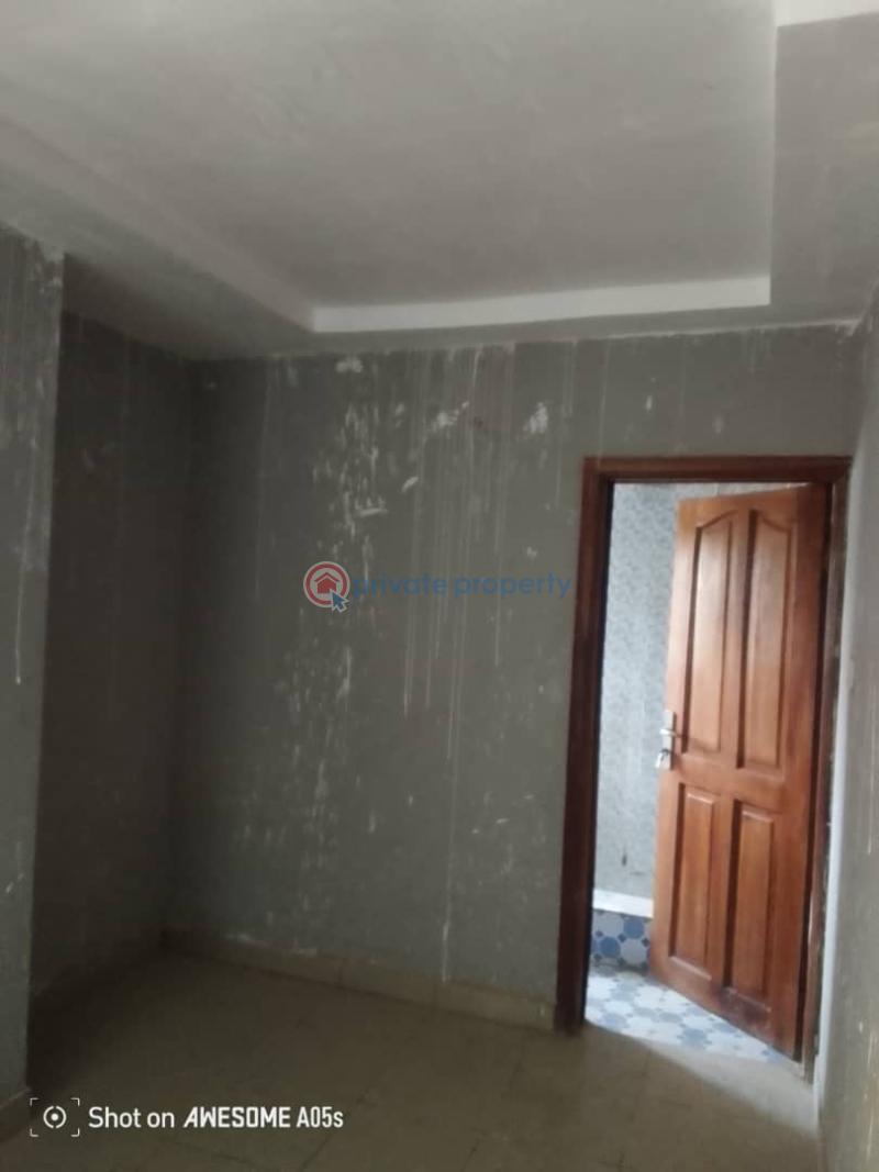House For Rent Aerodrome Gra Samonda Ibadan. Ibadan Oyo - 3