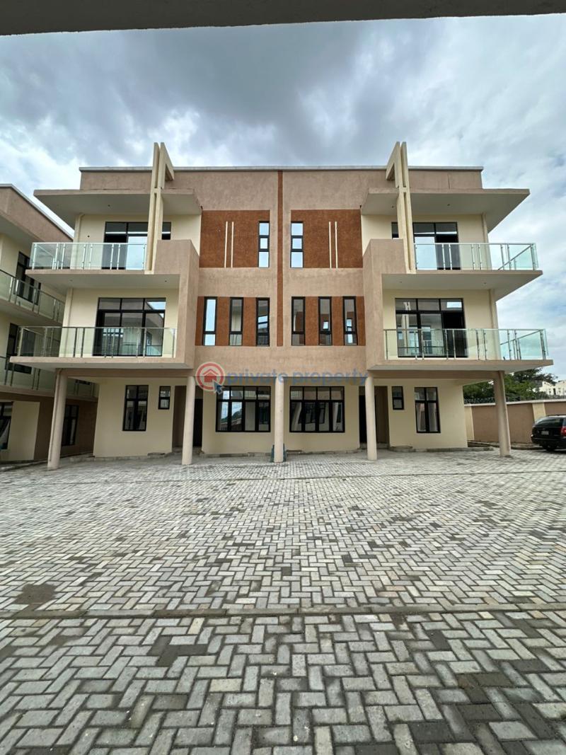 Semi-finished 5 bedrooms semi-detached - 8 6 bedroom Semi detached Duplex For Sale Kaura Abuja Phase 2  - 8