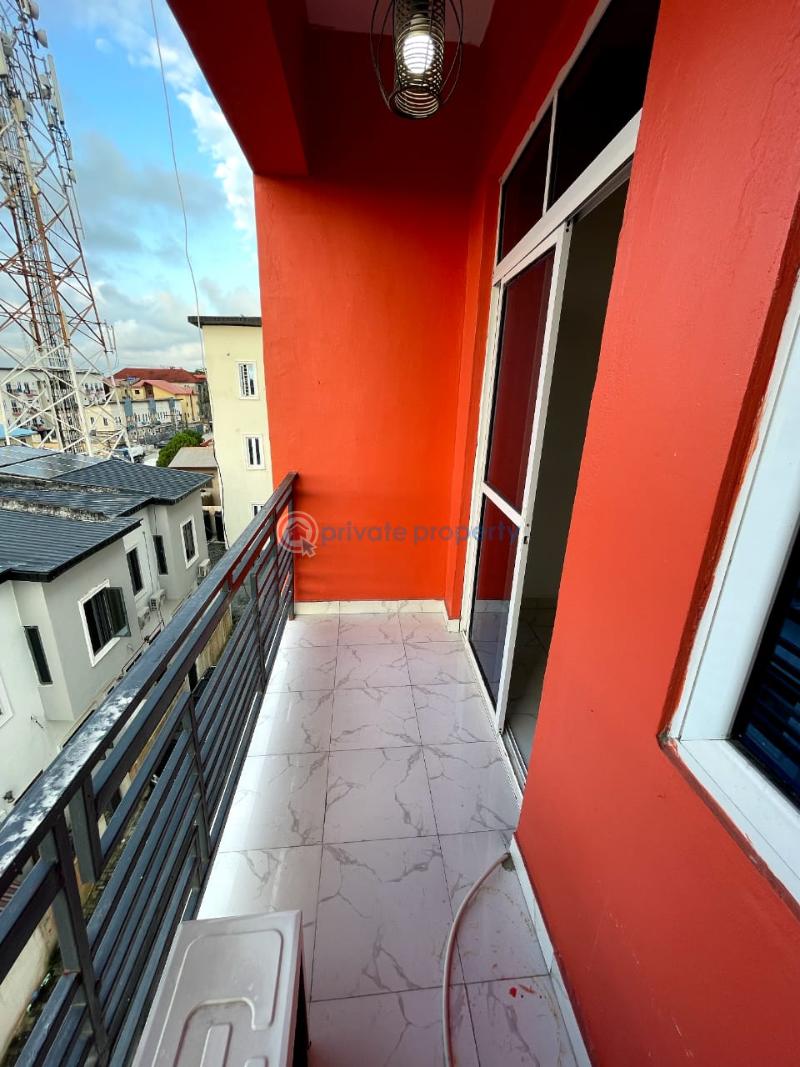 1 bedroom Mini Flat For Rent New Road Lekki Phase 2 Lagos - 8