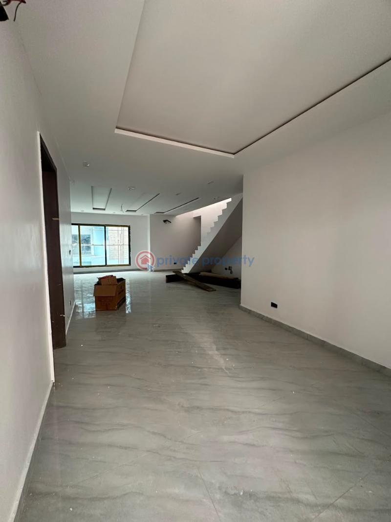 4 bedroom Shared Apartment For Sale Lekki Phase 1 Lagos - 3