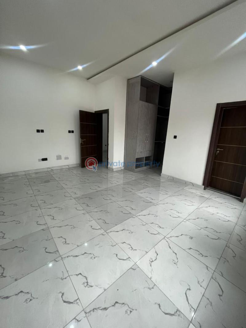 1 bedroom Shared Apartment For Rent Ilaje Mobil Road Ilaje Ajah Lagos - 3