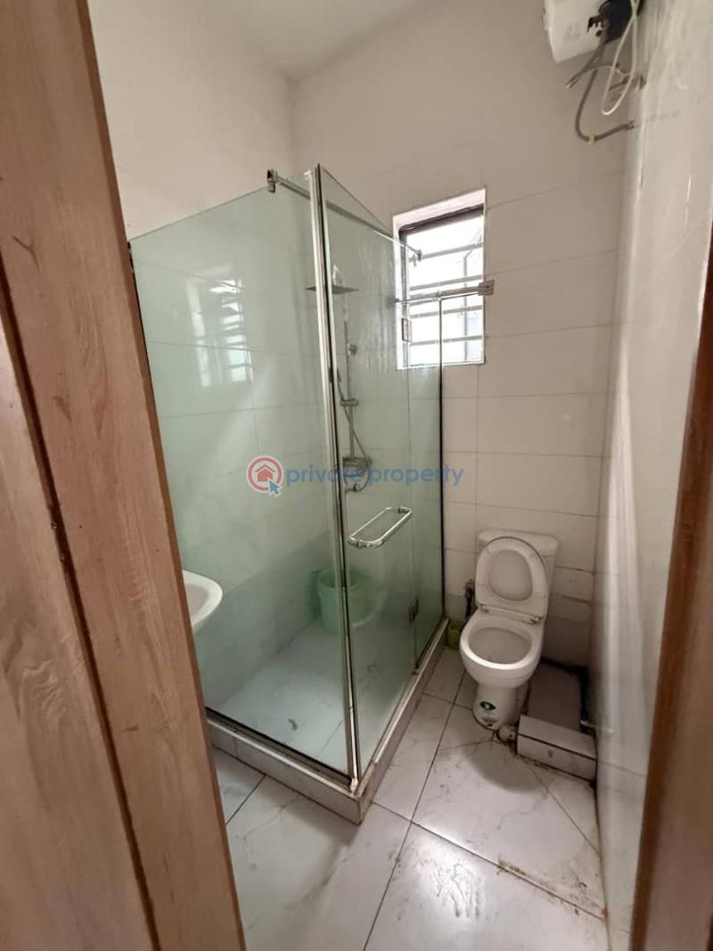 Semi master’s bedroom - 2 1 bedroom Shared Apartment For Rent Orchid Lekki Lagos - 2