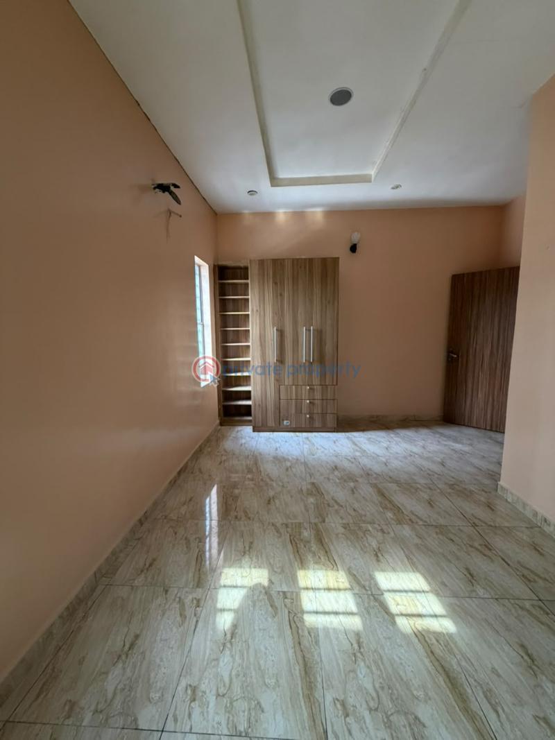 1 bedroom Self Contain For Rent Royal Pine Estate Gate 3 Orchid Road Lekki Lagos - 0