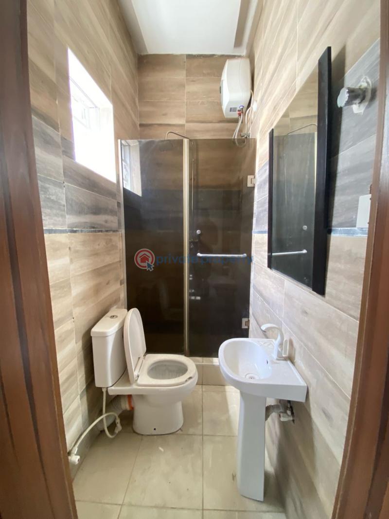 Semi with fitted kitchen   🌎location osape lekki - 3 1 bedroom Shared Apartment For Rent Nice Estate Osapa Lekki Lagos - 3