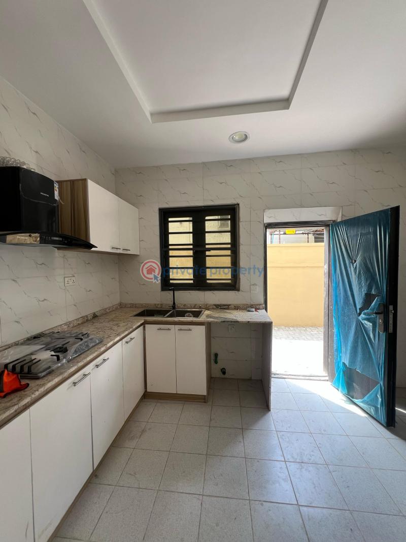 3 bedroom Block Of Flats For Sale Ikota Lekki Lagos - 10