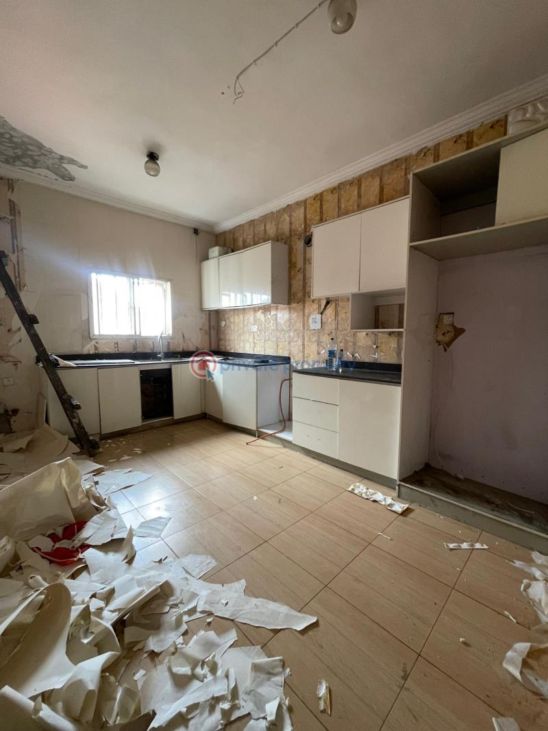 4 bedroom Terraced Duplex For Rent Osapa London Lekki Lagos - 3