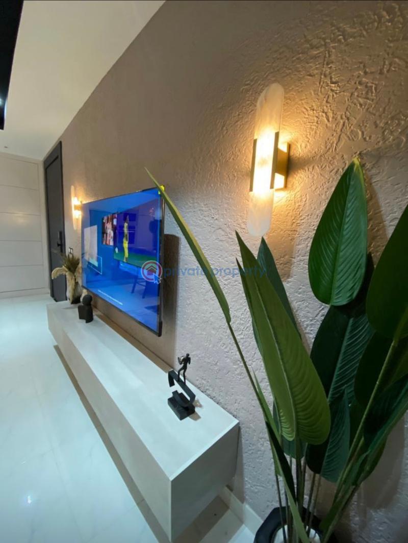 Service and furnished 2 bedrooms apartment - 3 2 bedroom Block Of Flats For Sale Off Freedom Way Lekki Phase One Lekki Phase 1 Lagos - 3