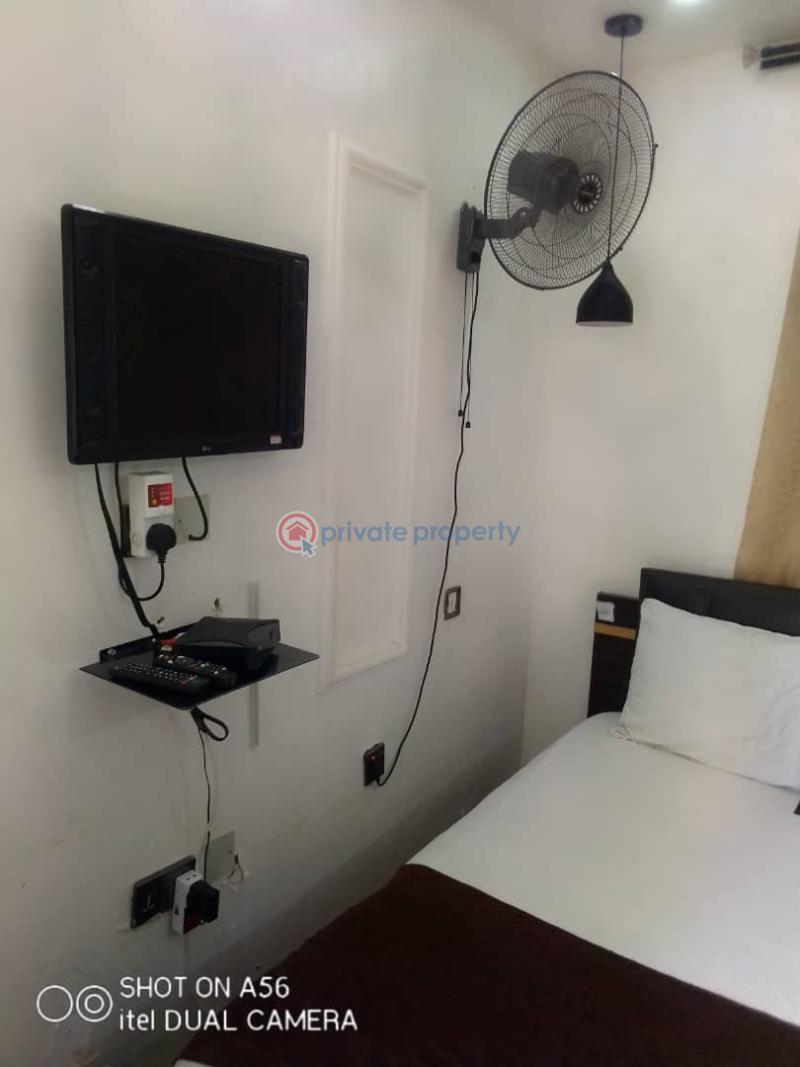 1 bedroom Self Contain Short let House 13 B Close Off 3rd Avenue Gwarimpa Gwarimpa Abuja Phase 3  - 2