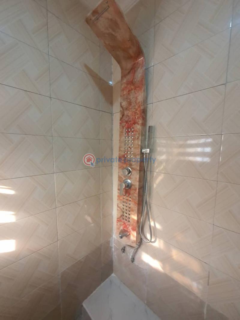 1 bedroom Self Contain Short let No 13 B Close Off 32 Crescent 3rd Avenue. Gwarimpa Abuja Phase 3  - 6